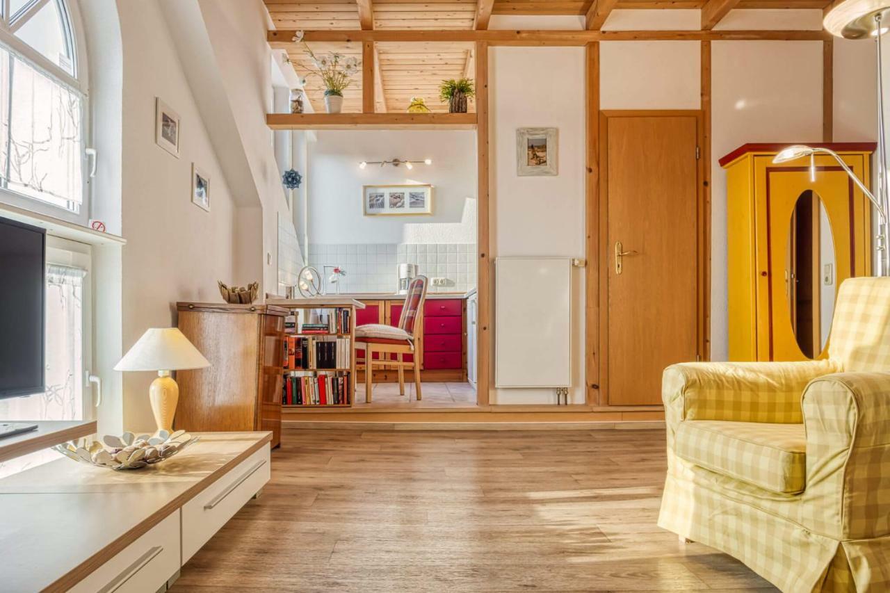 Suite attic,846733589:JPEG